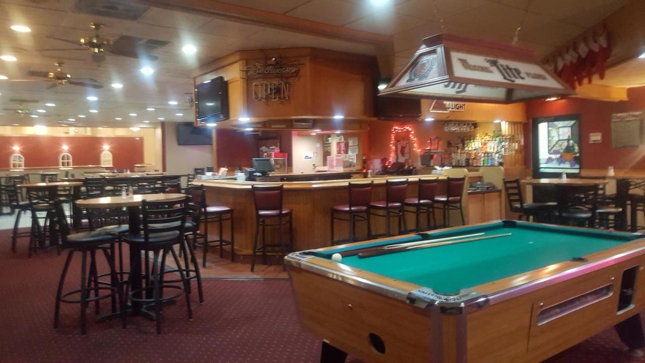 Crookston Inn & Convention Center Luaran gambar